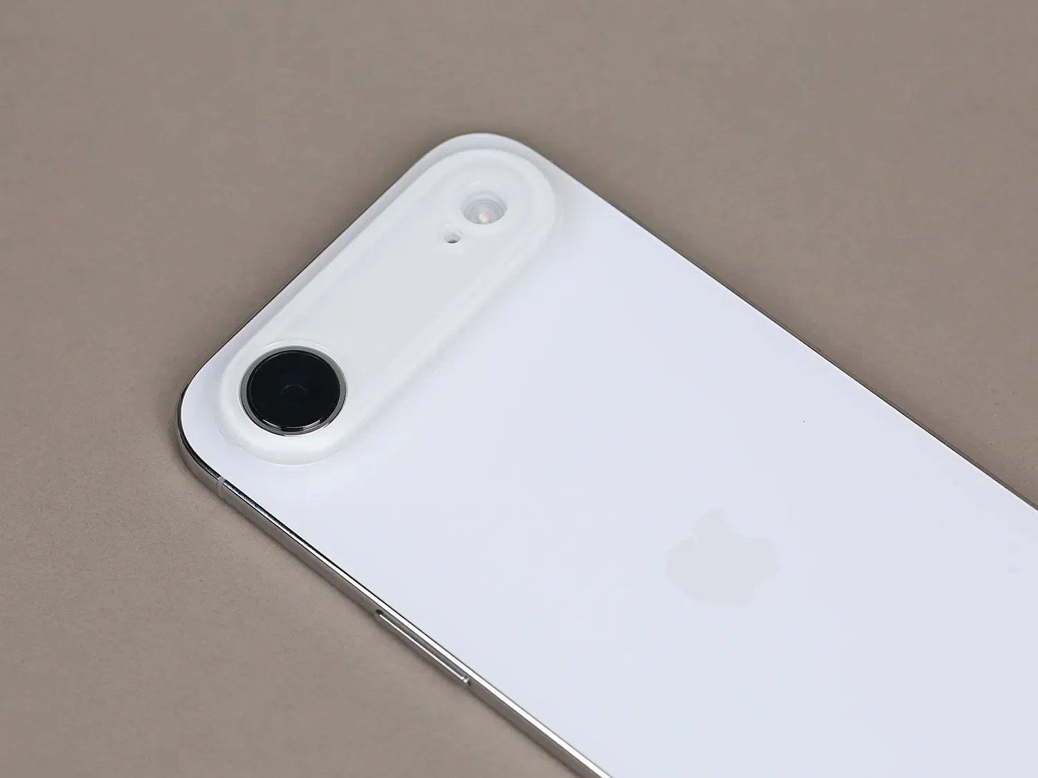 ZEERA AirFlat : Lens Cover for iPhone Air - Make Your iPhone Air Truly Flat - Image 8