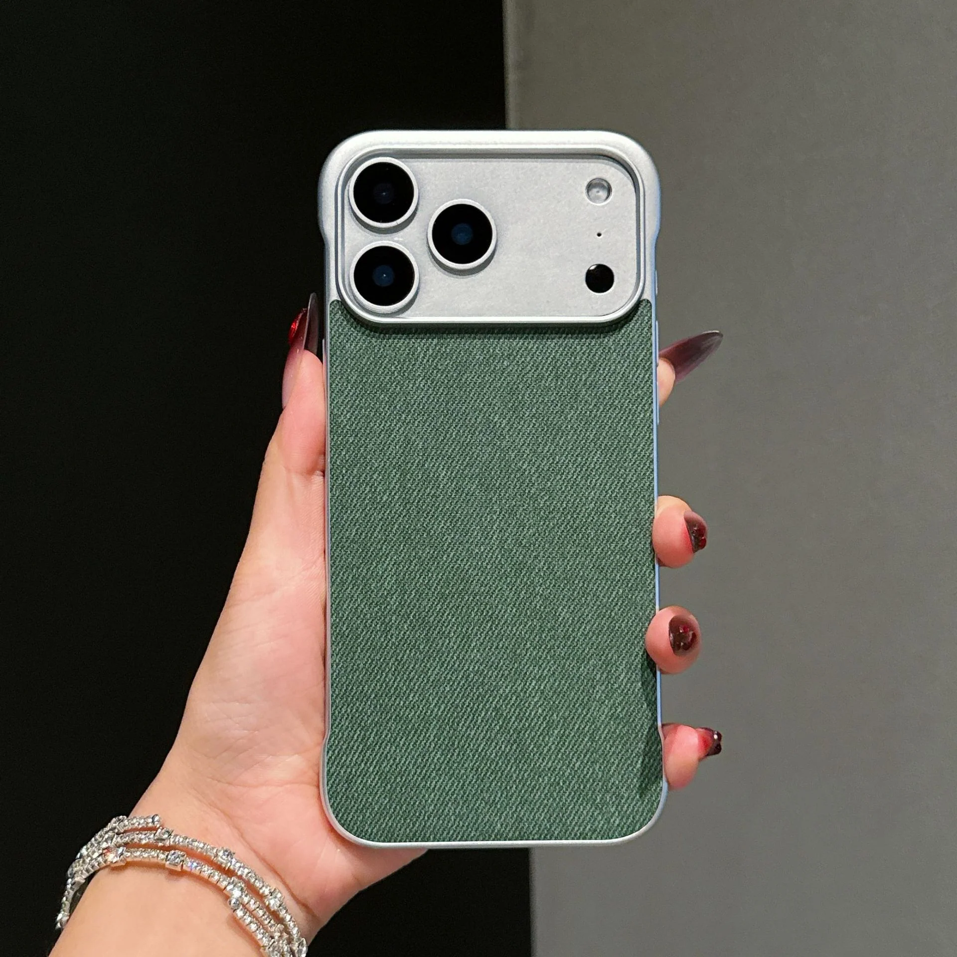ZEERA LinenAir Frameless Case for iPhone 17 / 17 Pro / 17 Pro Max / iPhone Air / iPhone 16 / 15 / 14 Series - Image 13