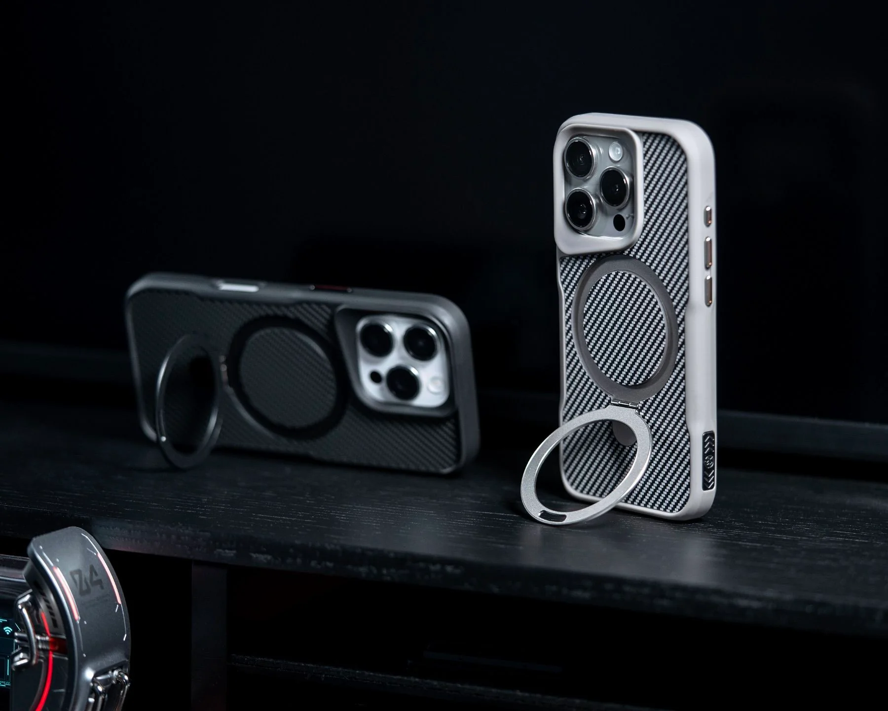 ZEERA MagDefender Pro: MagSafe Kickstand Case with Carbon Fiber Texture for iPhone 17 Air, iPhone 17 Pro Max - Image 10